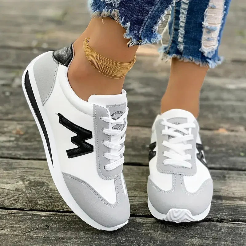2024 New Trend Casual Shoes Fashion Brand Designer Shoes for Women Soft Comfortable Running Sneakers Women Zapatos De Mujer
