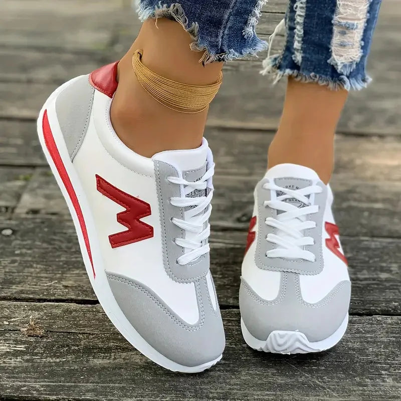 2024 New Trend Casual Shoes Fashion Brand Designer Shoes for Women Soft Comfortable Running Sneakers Women Zapatos De Mujer